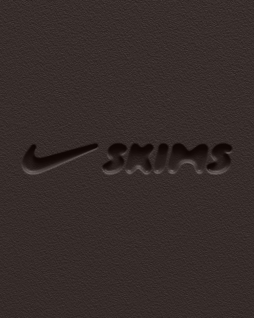 NikeSKIMS — новый бренд одежды для женских тренировок