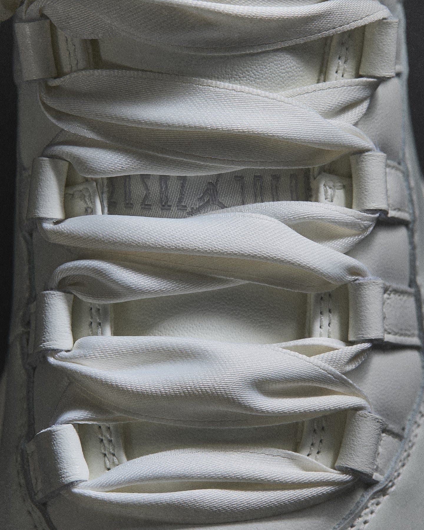 Air Jordan 11 — юбилейные расцветки к 30-летию