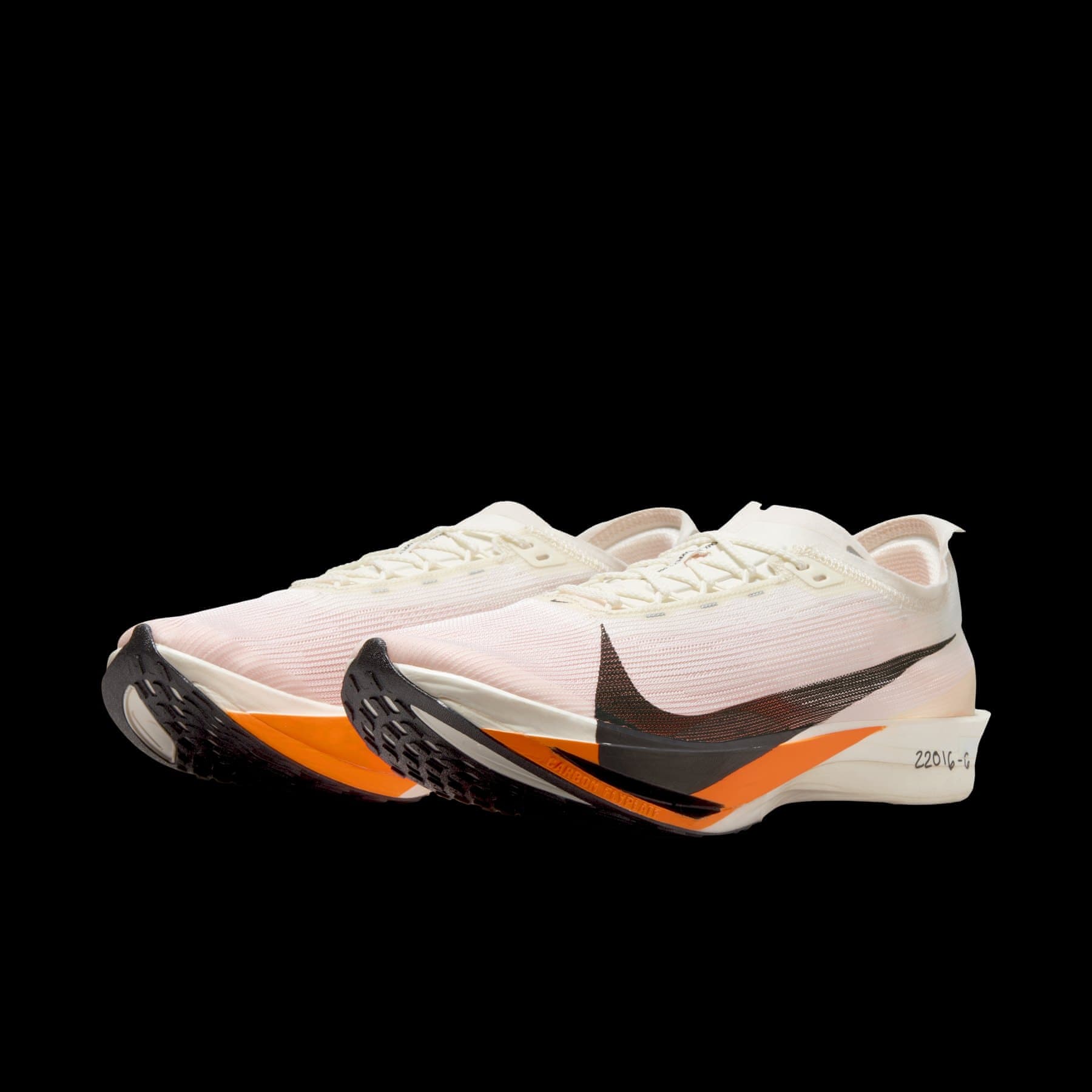 Новые беговые кроссовки Nike Vaporfly 4 и Streakfly 2